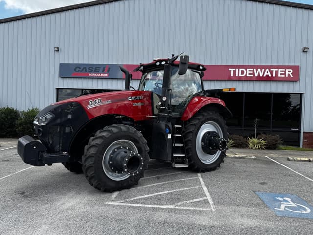 Image of Case IH Magnum 340 equipment image 1