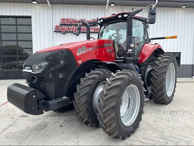Image of Case IH Magnum 340 equipment image 2