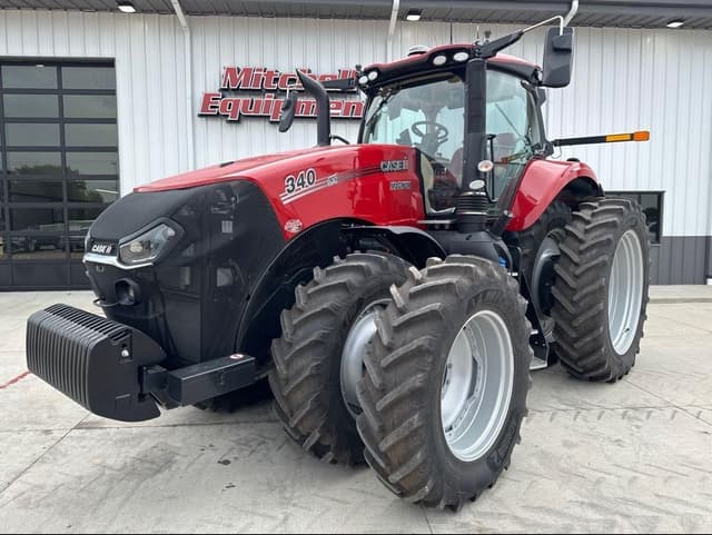 Image of Case IH Magnum 340 equipment image 2