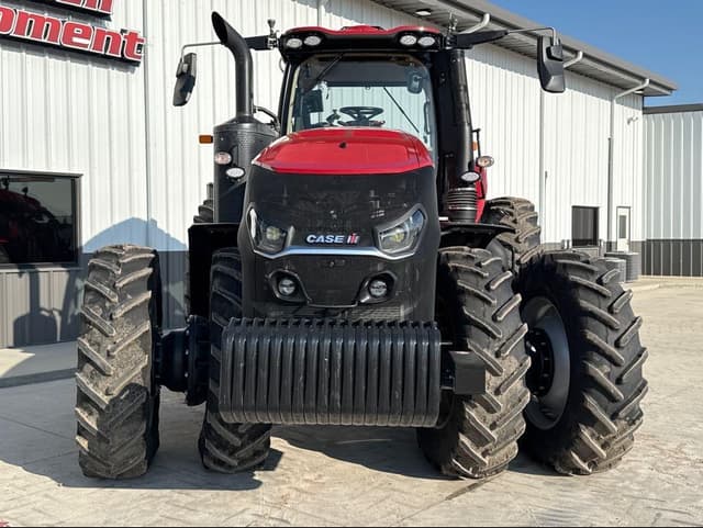 Image of Case IH Magnum 340 equipment image 3