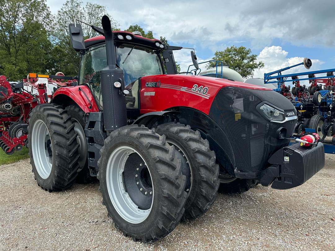 Image of Case IH Magnum 340 Primary image