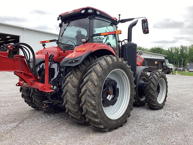 Image of Case IH Magnum 340 equipment image 2