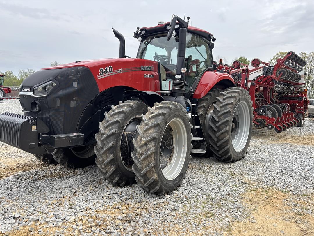 Image of Case IH Magnum 340 Primary Image