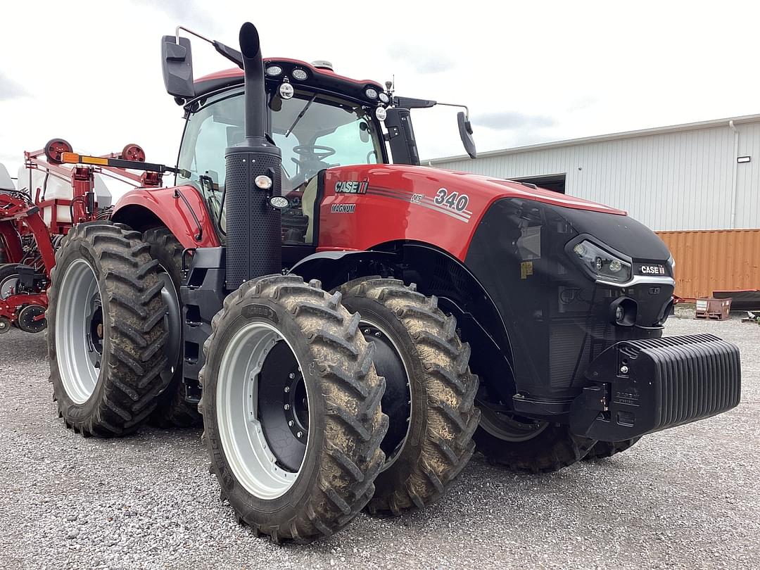 Image of Case IH Magnum 340 Primary image