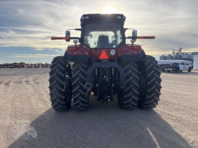 Image of Case IH Magnum 340 equipment image 3