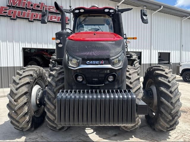 Image of Case IH Magnum 340 equipment image 2