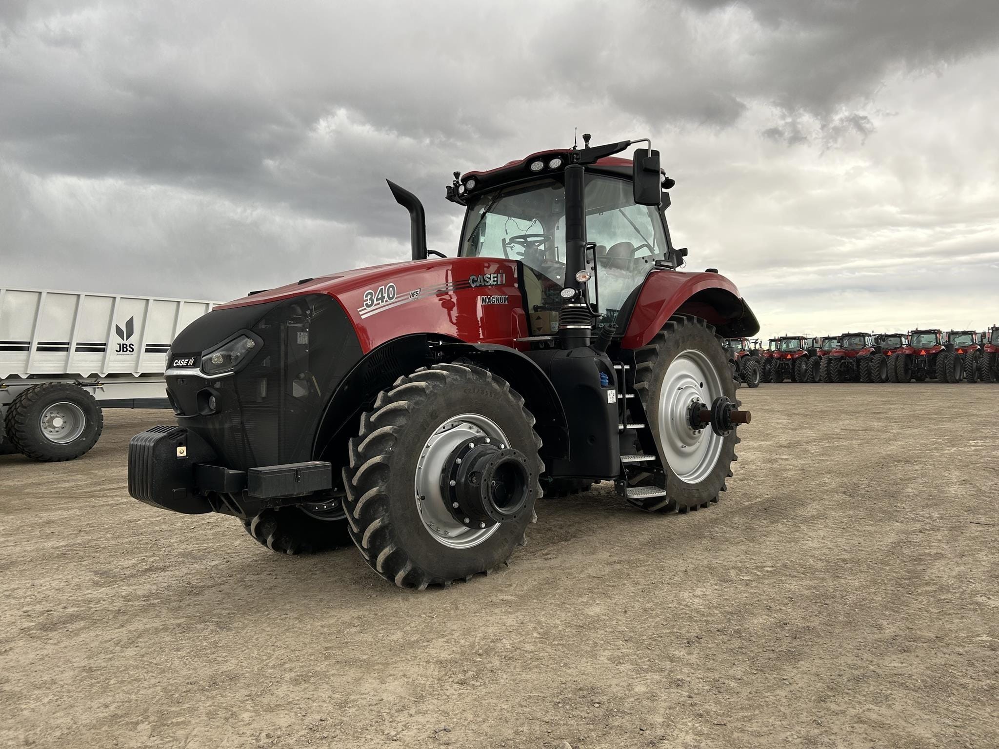 2024 Case IH Magnum 340 Equipment Image0