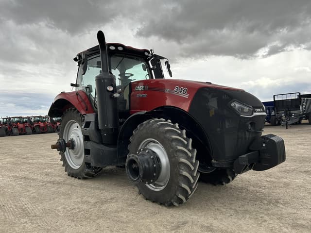 Image of Case IH Magnum 340 equipment image 2