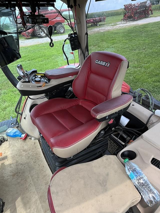 Image of Case IH Magnum 340 Rowtrac equipment image 1