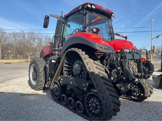 Image of Case IH Magnum 340 Rowtrac equipment image 4