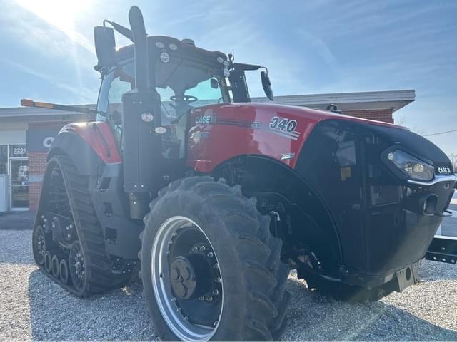 Image of Case IH Magnum 340 Rowtrac equipment image 1