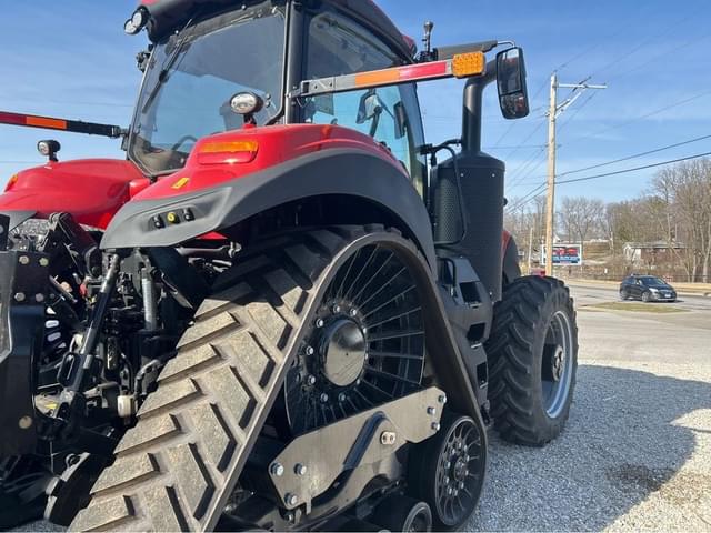 Image of Case IH Magnum 340 Rowtrac equipment image 3