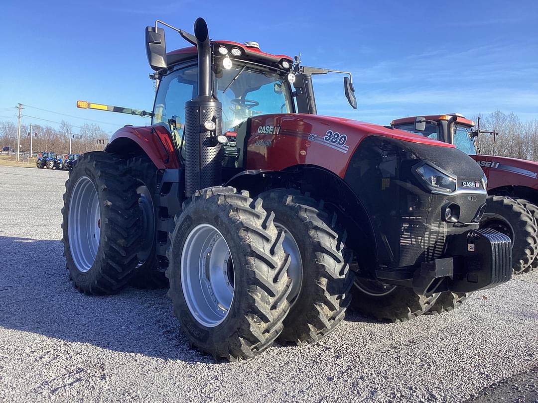 Image of Case IH Magnum 380 Primary image