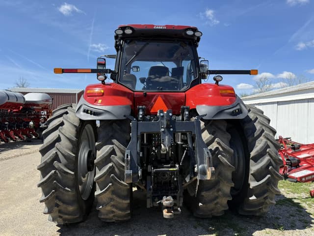Image of Case IH Magnum 380 equipment image 2