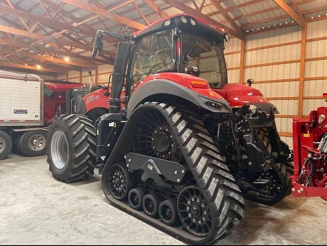 Image of Case IH Magnum 380 RowTrac equipment image 4