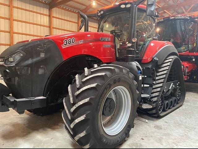 Image of Case IH Magnum 380 RowTrac equipment image 2