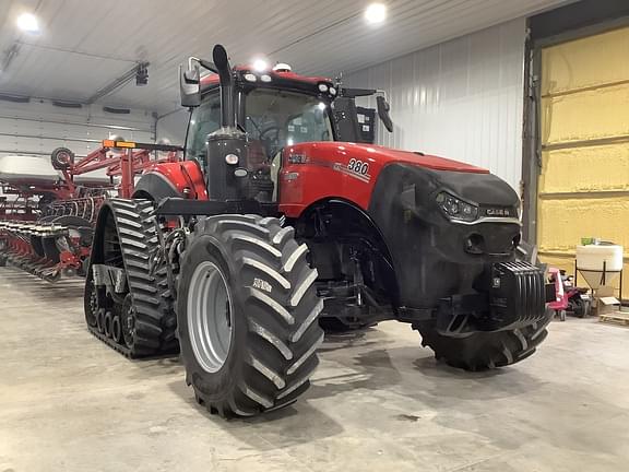 Image of Case IH Magnum 380 RowTrac Primary image