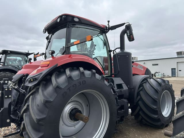 Image of Case IH Magnum 380 equipment image 3