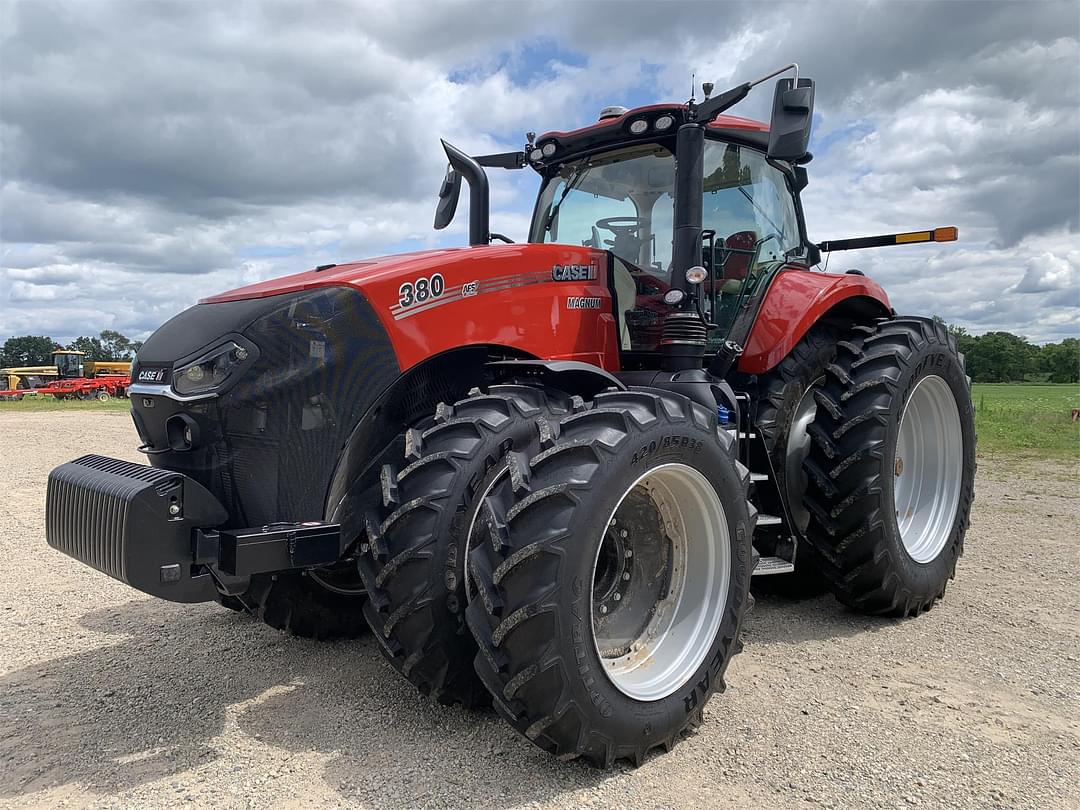 Image of Case IH Magnum 380 Primary image