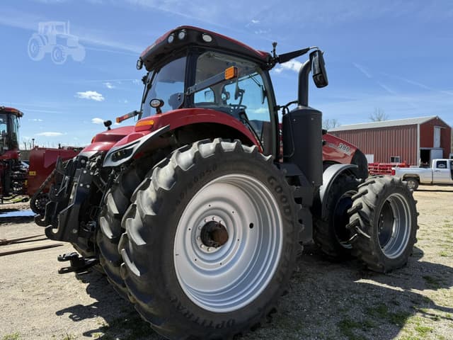 Image of Case IH Magnum 380 equipment image 1