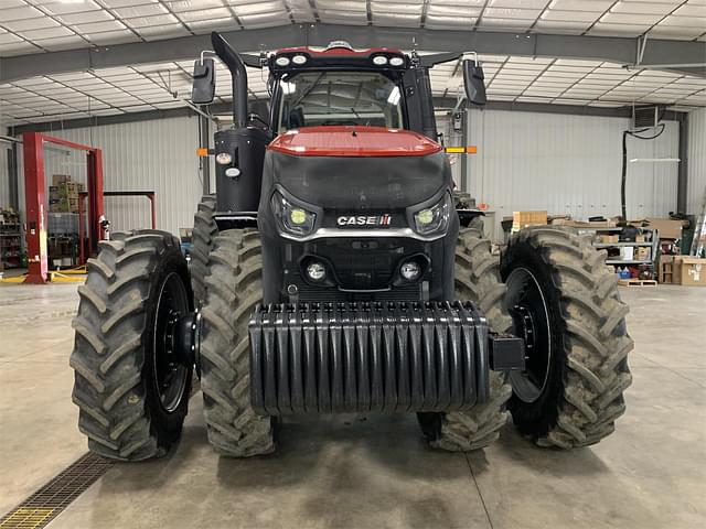 Image of Case IH Magnum 380 equipment image 2