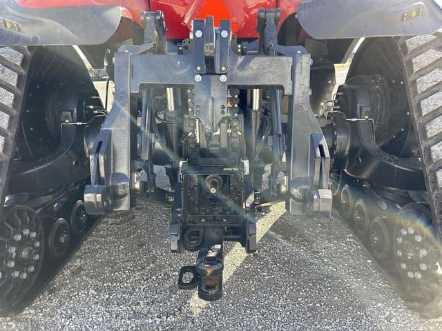 Image of Case IH Magnum 380 equipment image 4