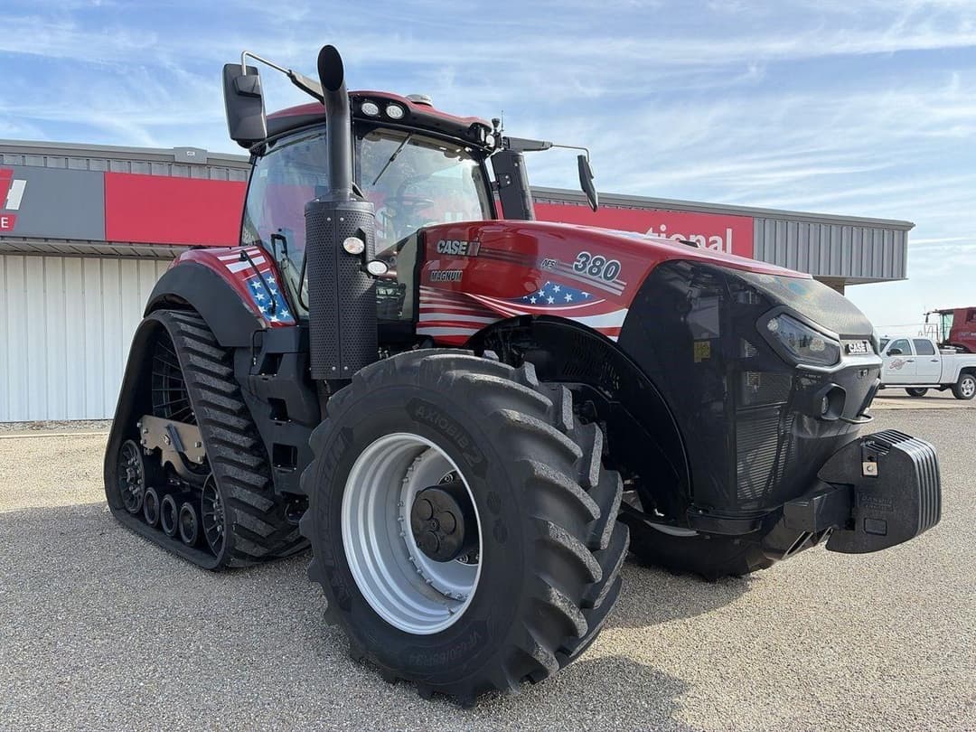 Image of Case IH Magnum 380 RowTrac Primary image