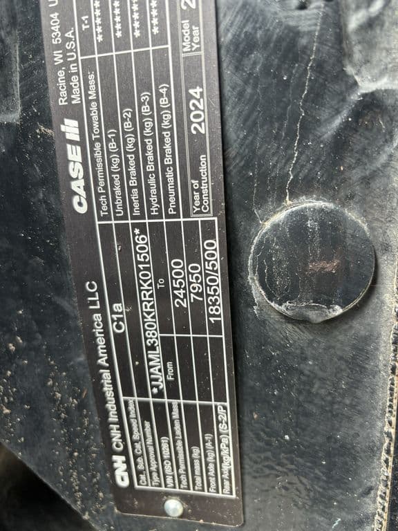 Image of Case IH Magnum 380 RowTrac equipment image 1