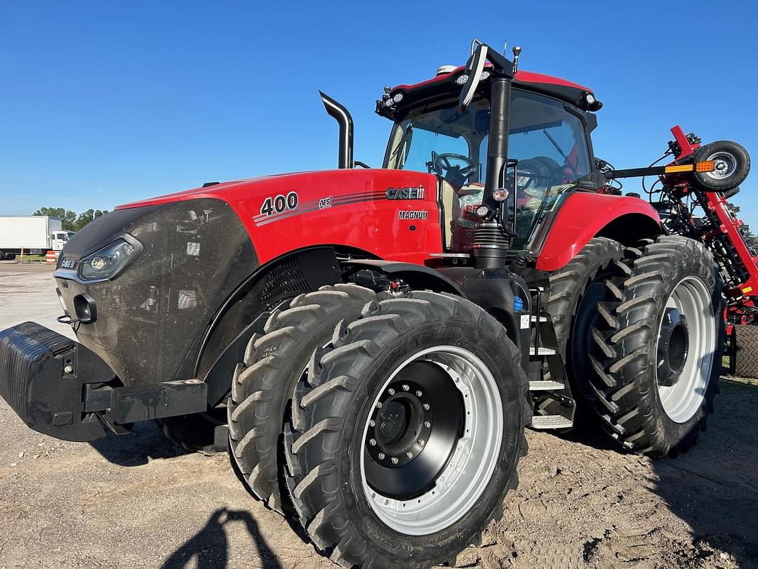 Image of Case IH Magnum 400 Image 0