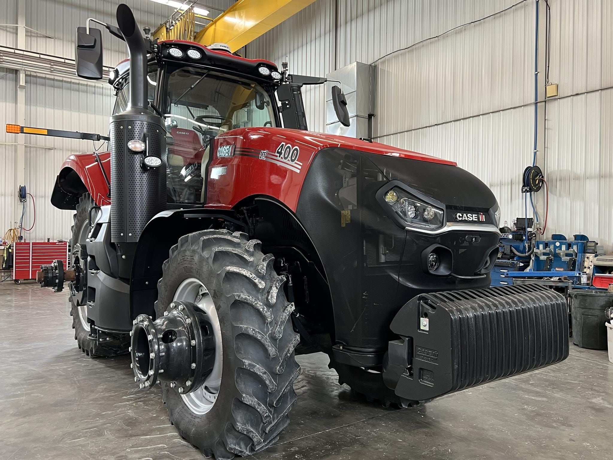 2024 Case IH Magnum 400 Equipment Image0