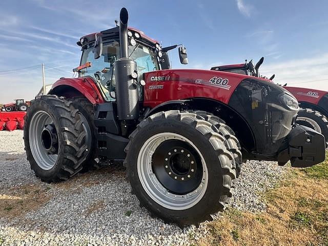 Image of Case IH Magnum 400 equipment image 4