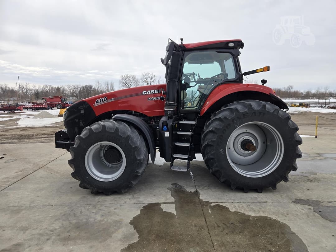Image of Case IH Magnum 400 Primary image