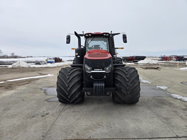 Image of Case IH Magnum 400 equipment image 2
