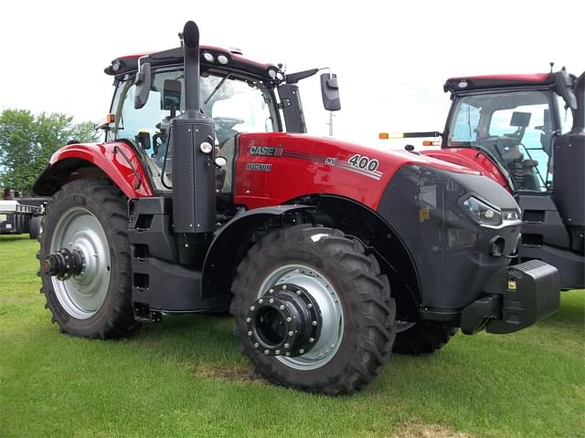 Image of Case IH Magnum 400 equipment image 1