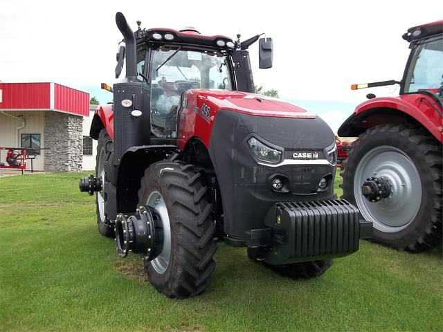 Image of Case IH Magnum 400 equipment image 2