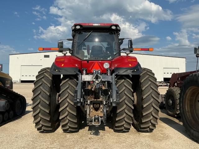 Image of Case IH Magnum 400 equipment image 3