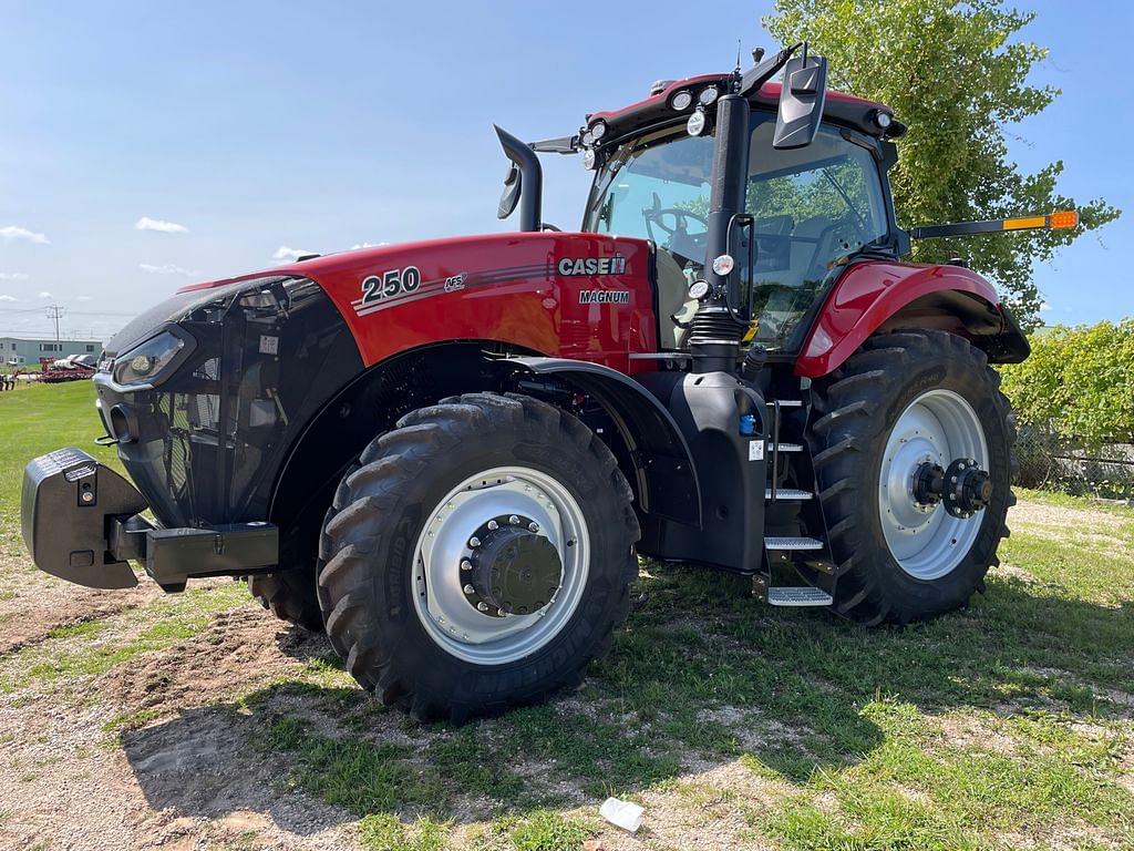 Image of Case IH Magnum 250 Primary image