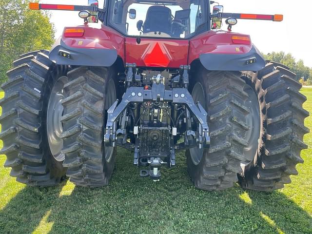 Image of Case IH Magnum 250 CVT equipment image 2