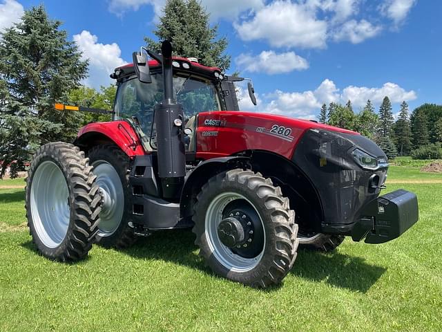 Image of Case IH Magnum 280 equipment image 1