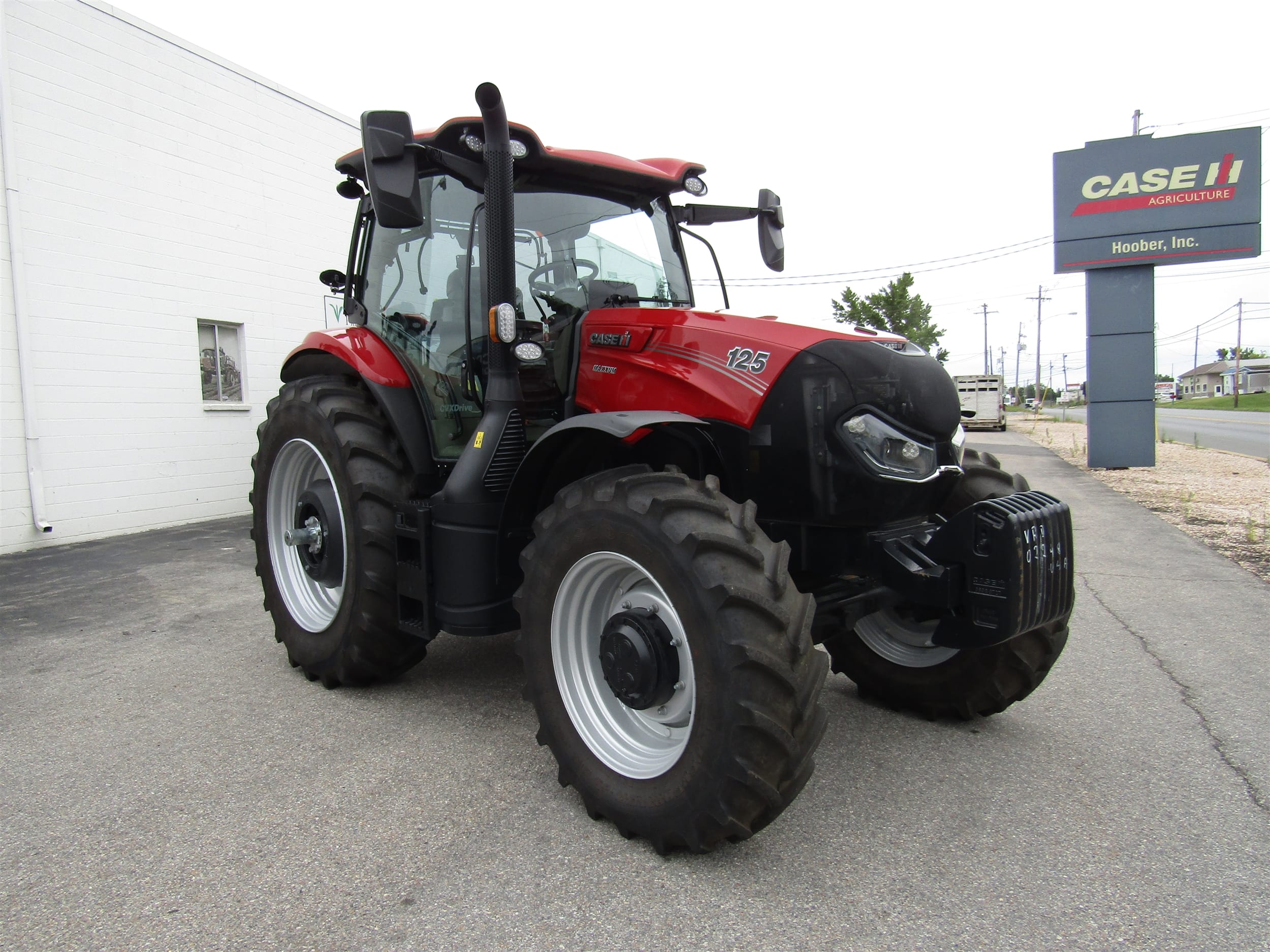 2024 Case IH Maxxum 125 Equipment Image0