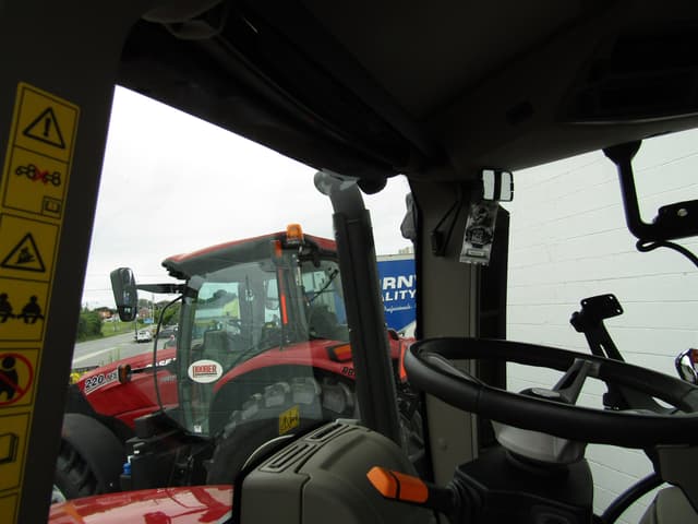 Image of Case IH Maxxum 125 equipment image 3