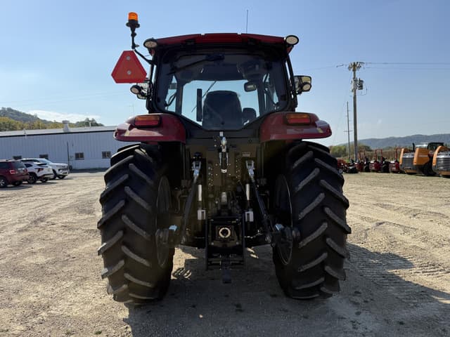 Image of Case IH Maxxum 115 equipment image 3