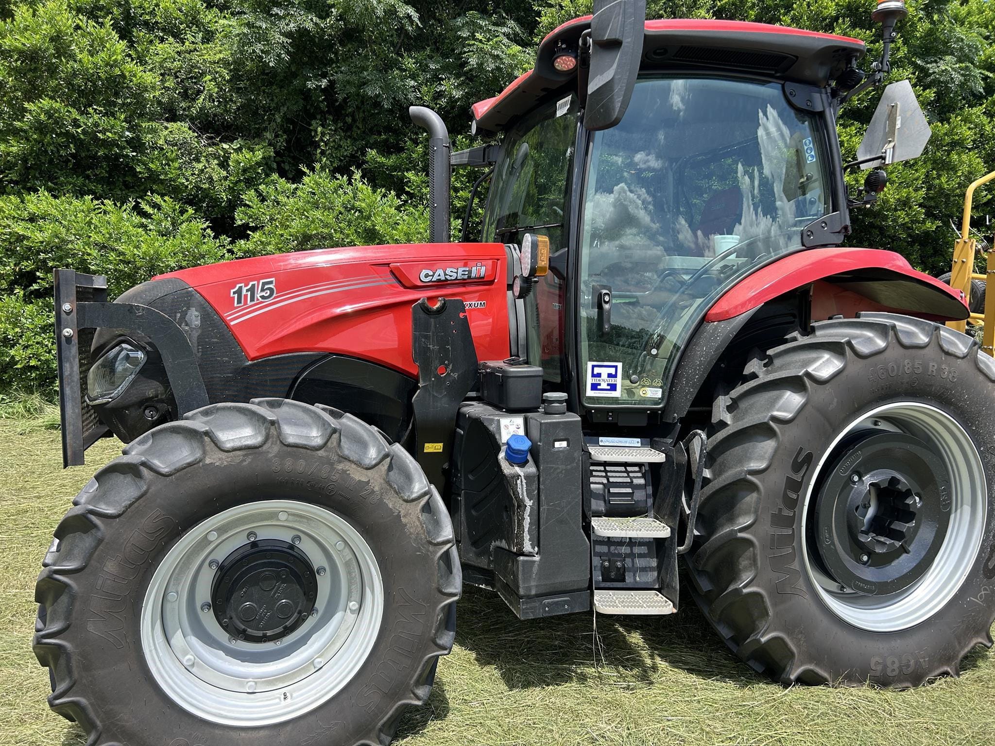 2024 Case IH Maxxum 115 Equipment Image0