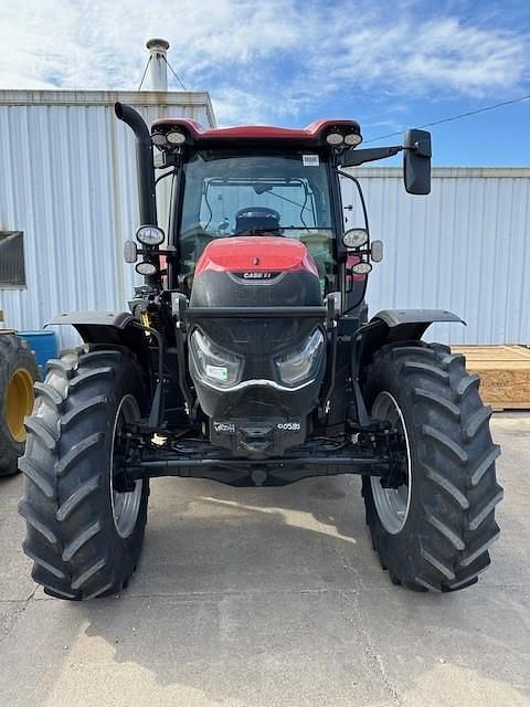 Image of Case IH Maxxum 135 equipment image 2