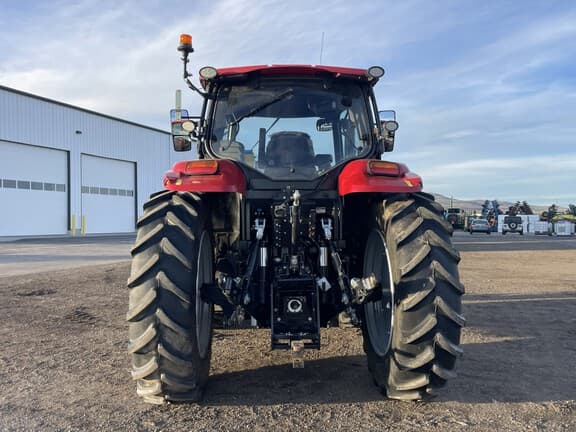 Image of Case IH Maxxum 145 equipment image 3