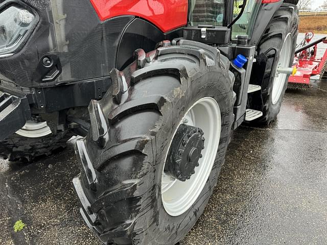 Image of Case IH Maxxum 150 equipment image 2