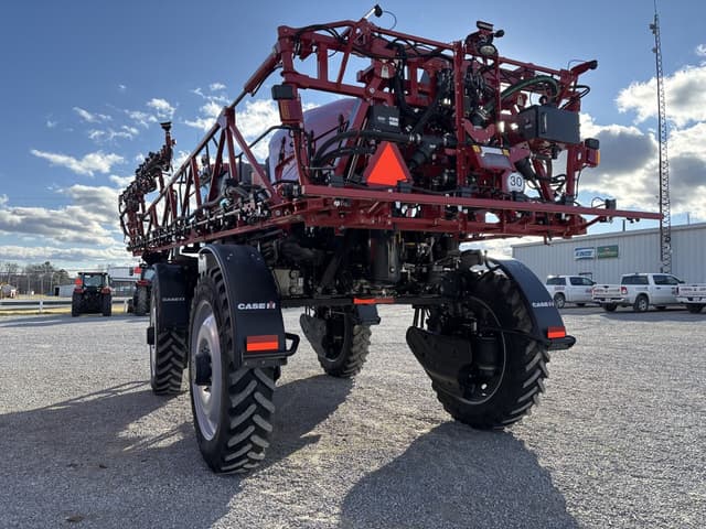Image of Case IH Patriot 3250 equipment image 4