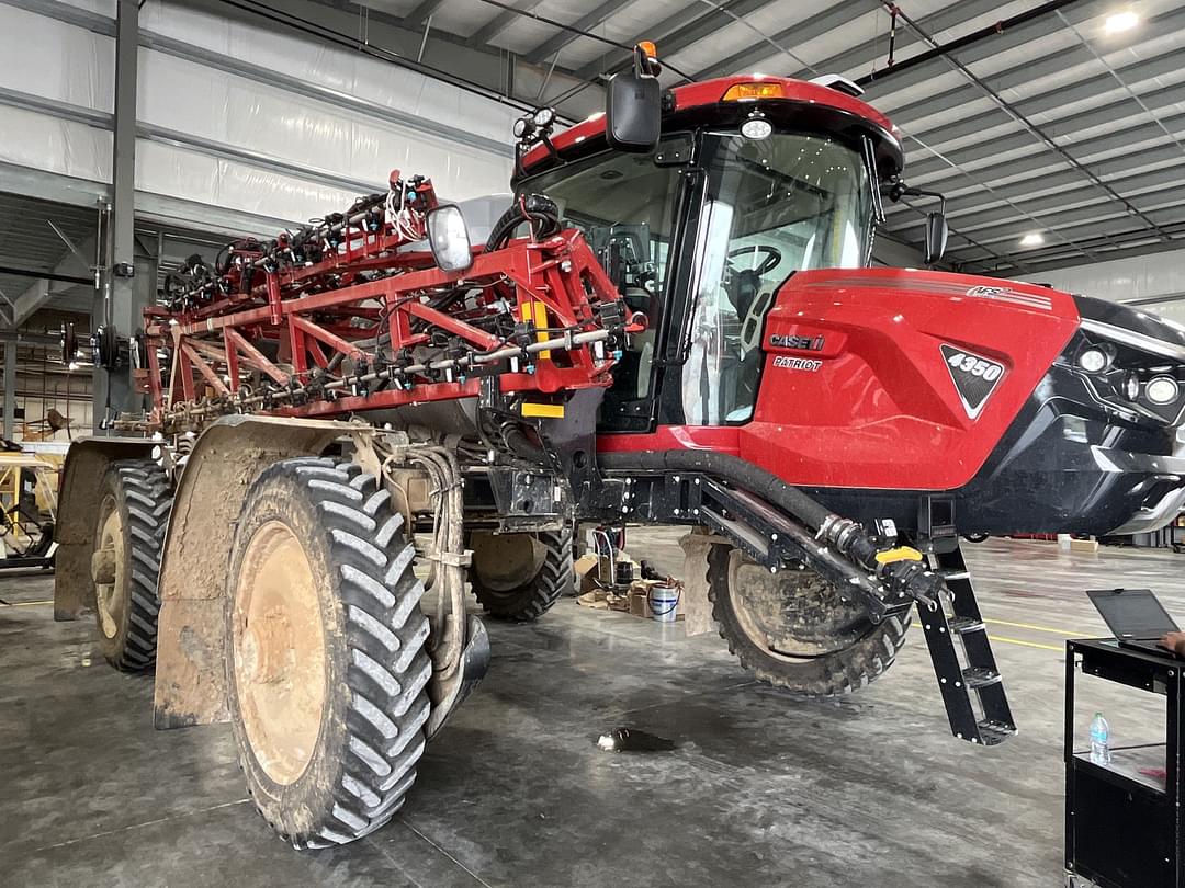 Image of Case IH Patriot 4350 Primary image