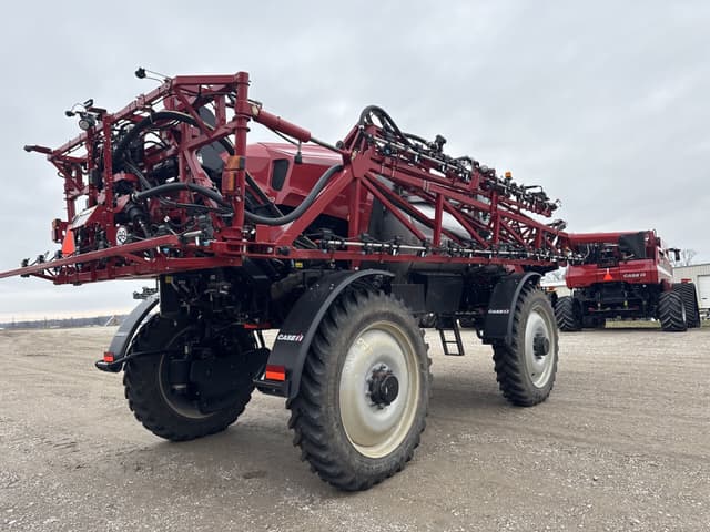 Image of Case IH Patriot 3250 equipment image 2