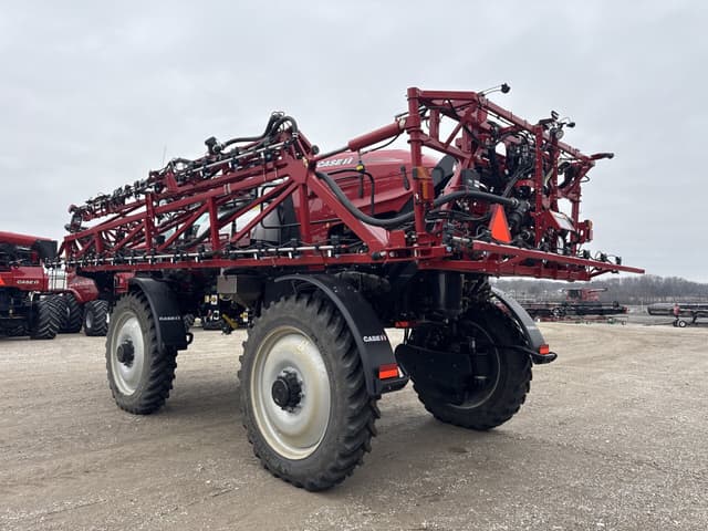 Image of Case IH Patriot 3250 equipment image 4